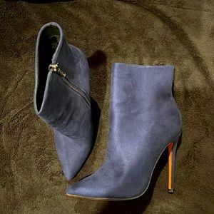 Brand New Navy Blue, Stiletto heel booties, faux suede and fur lining, size 9